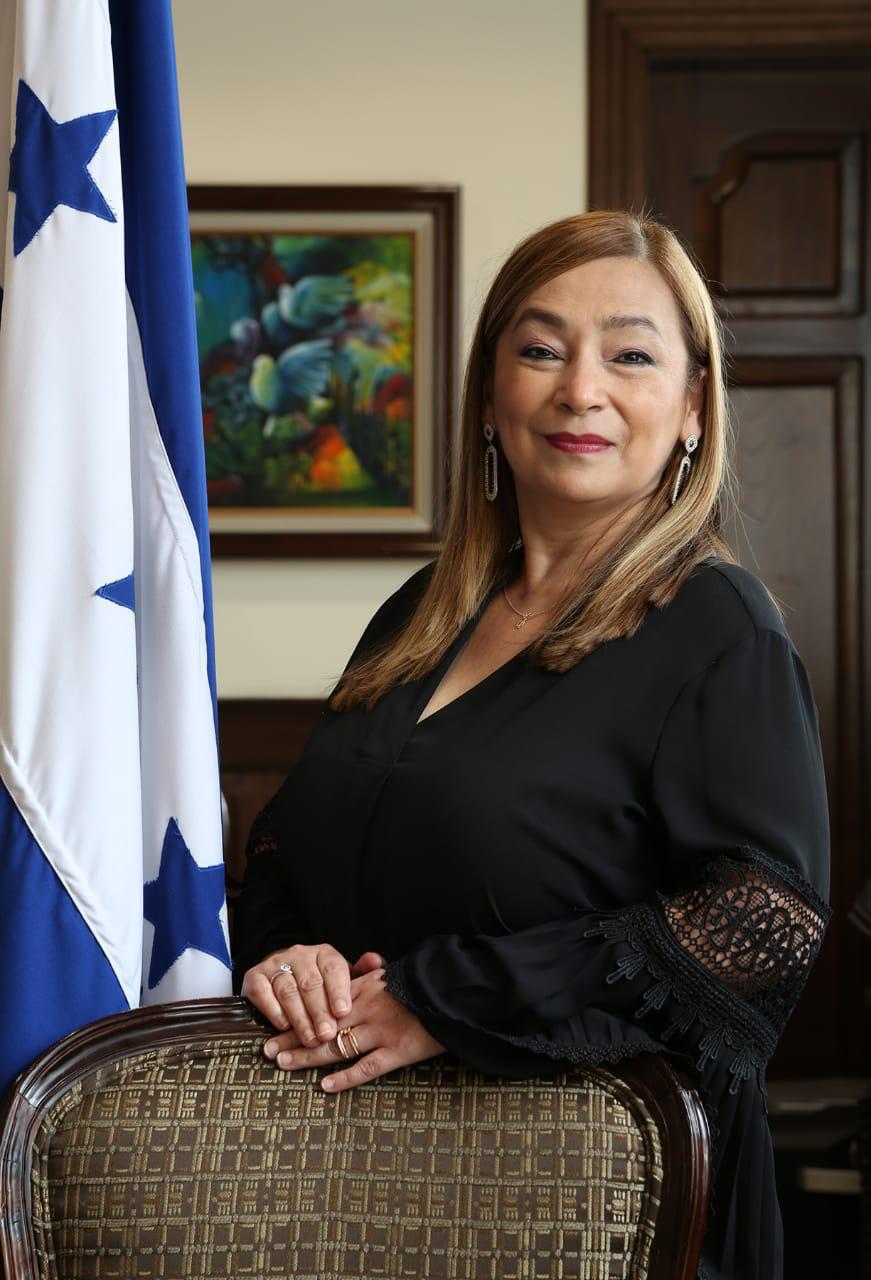 fotoMinistraRocioMorales Rocio Tabora Ministra de Finanzas