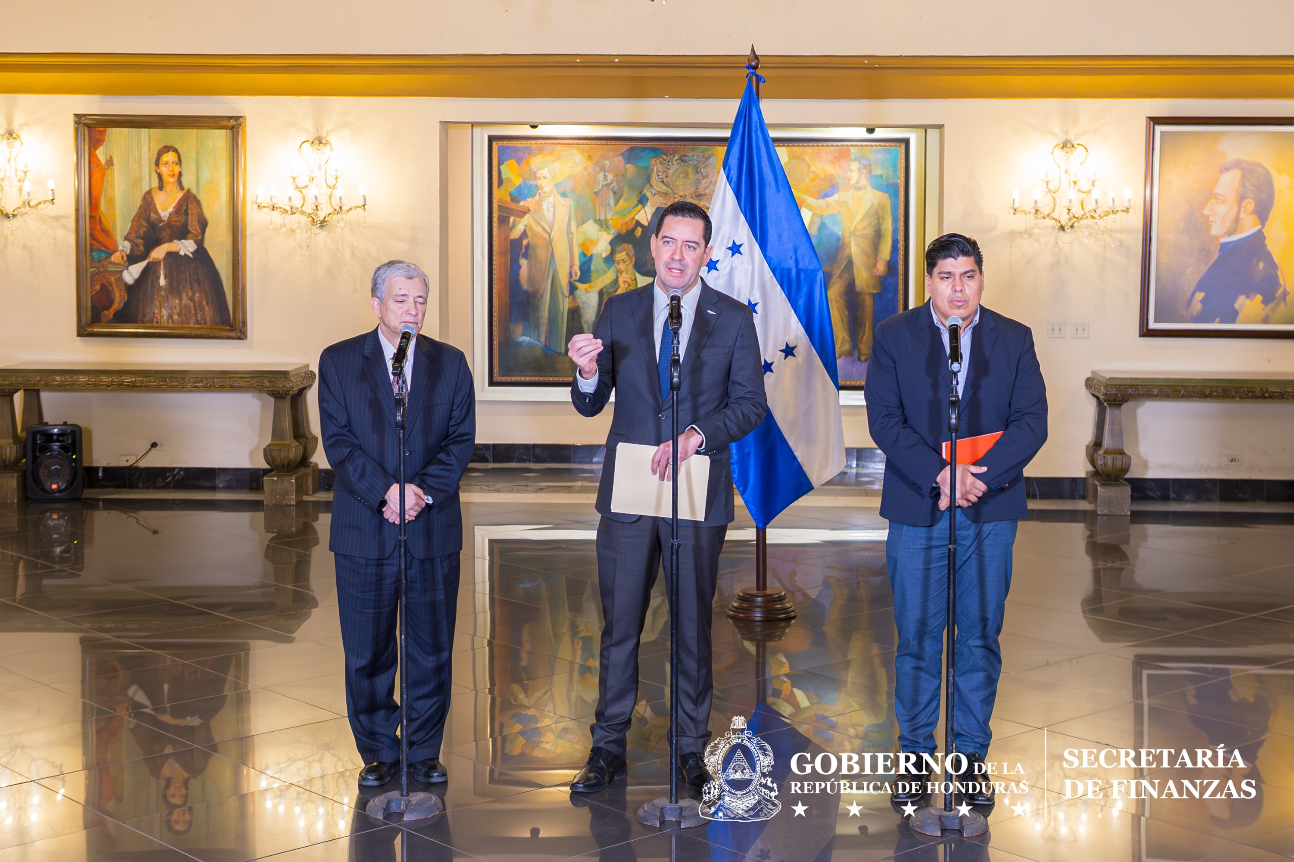 Secretario de Finanzas: “Trabajaremos para unificar la cuarta y quinta  revisión del FMI y tener un apoyo de 240 millones de dólares”