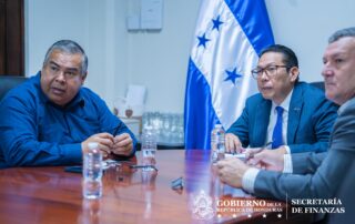 La SEFIN y AMHON socializan disposiciones del Presupuesto y transferencias 2026