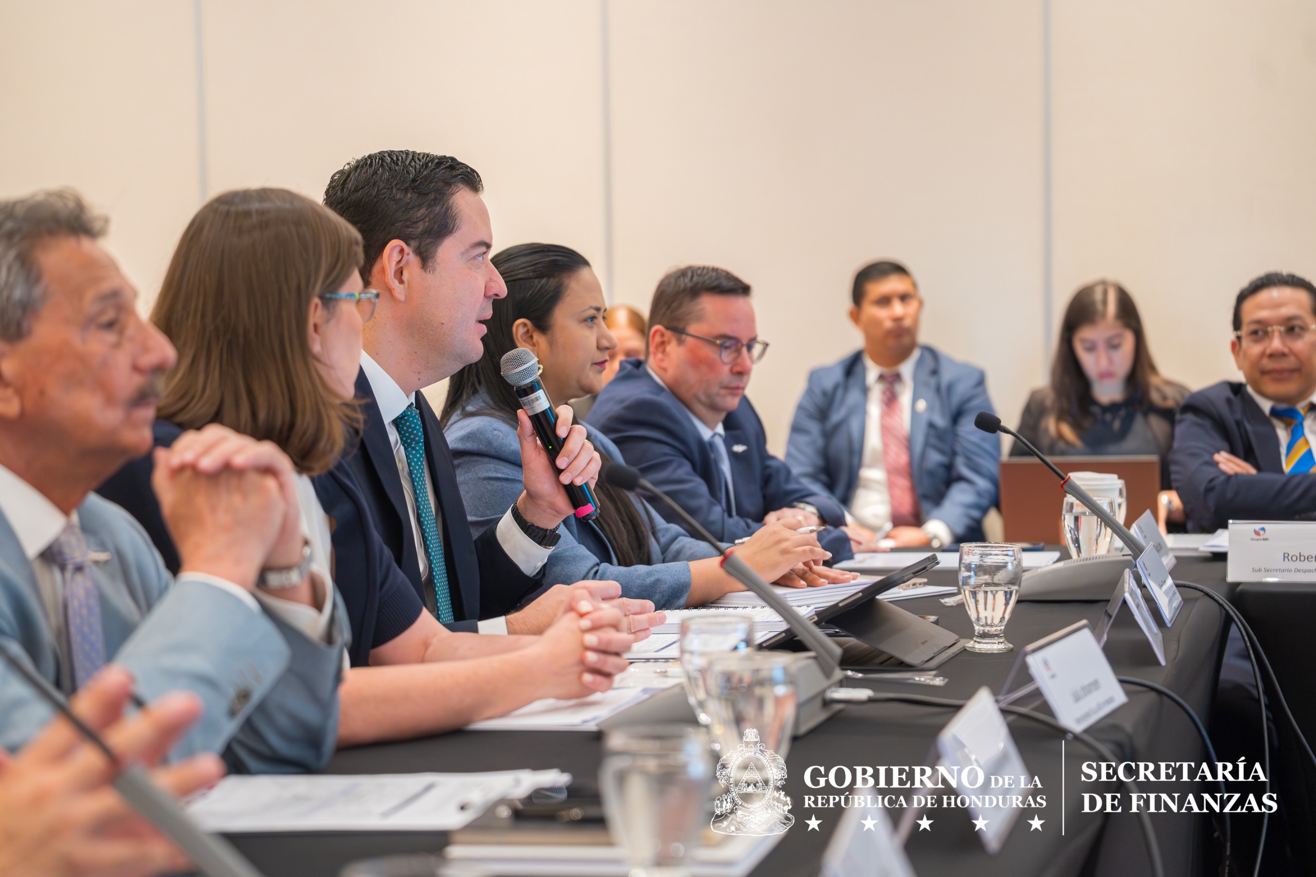 Gobierno y BID dialogan sobre áreas prioritarias para la futura Estrategia de País