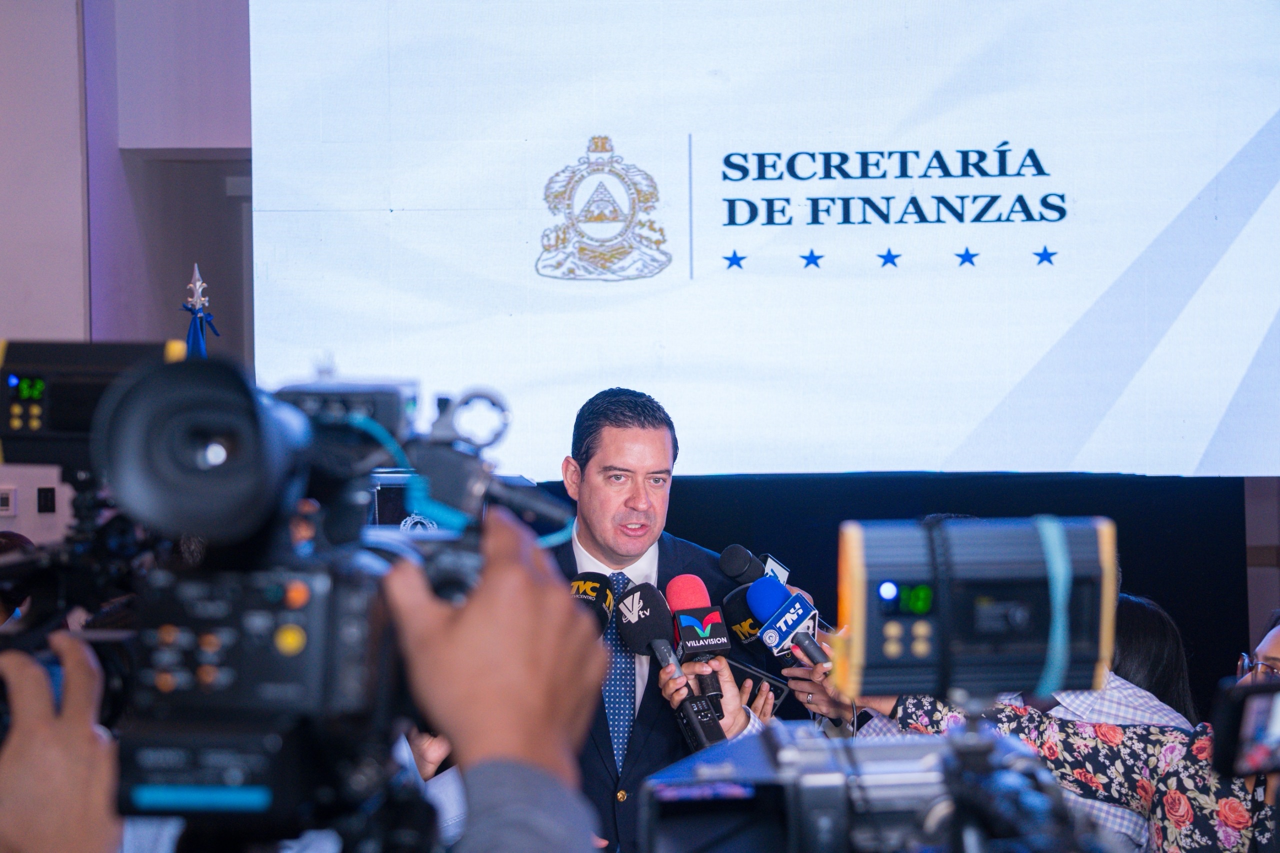 Honduras avanza hacia la VI revisión del FMI